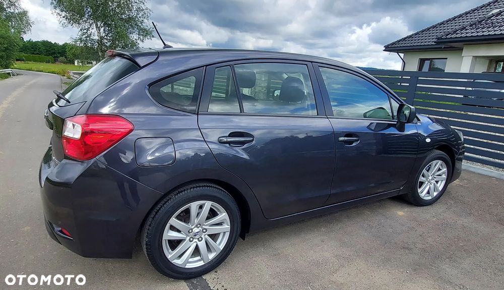 Subaru Impreza 2.0i Active - 20