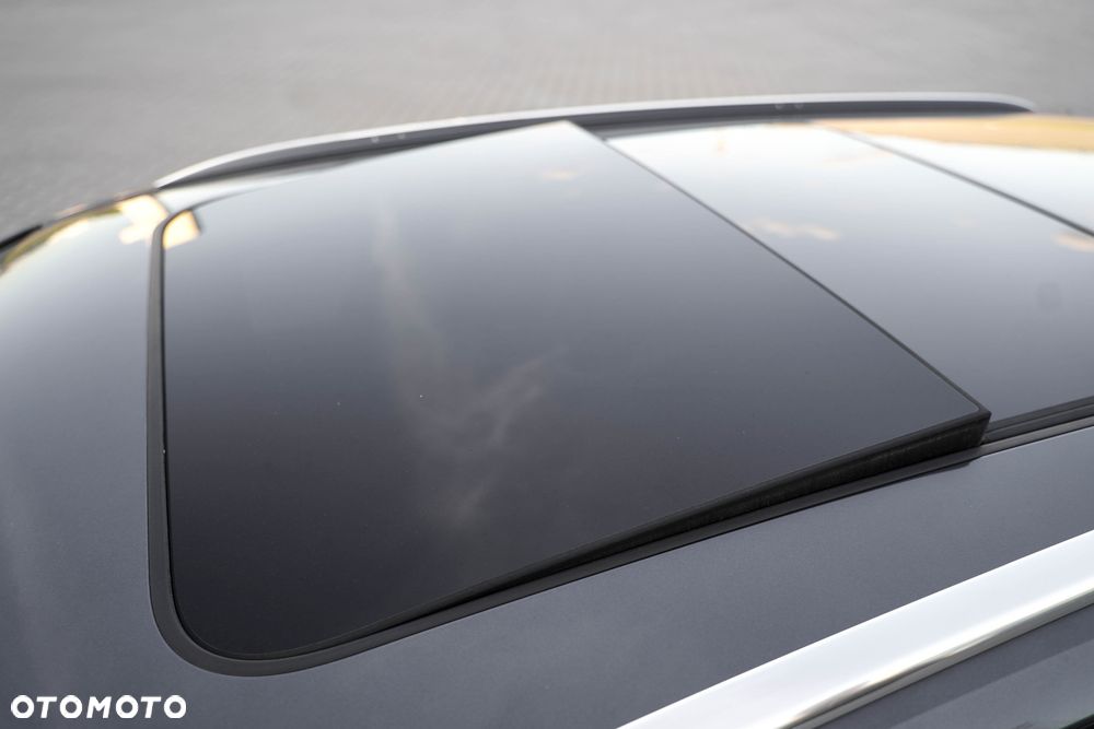 Audi A4 Avant 2.0 TDI Sport S tronic - 19