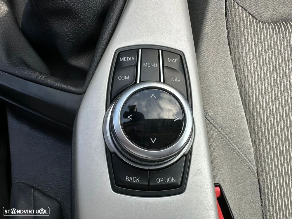 BMW 116 d EfficientDynamics - 10
