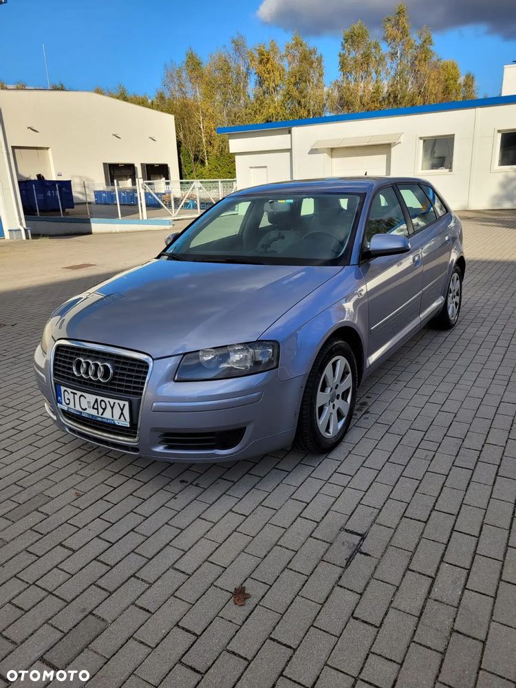 Audi A3 Sportback - 3
