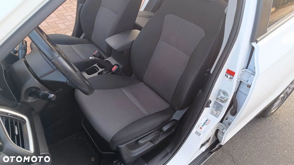 Suzuki SX4 S-Cross - 12