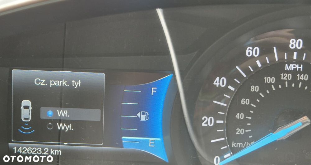 Ford Fusion - 9