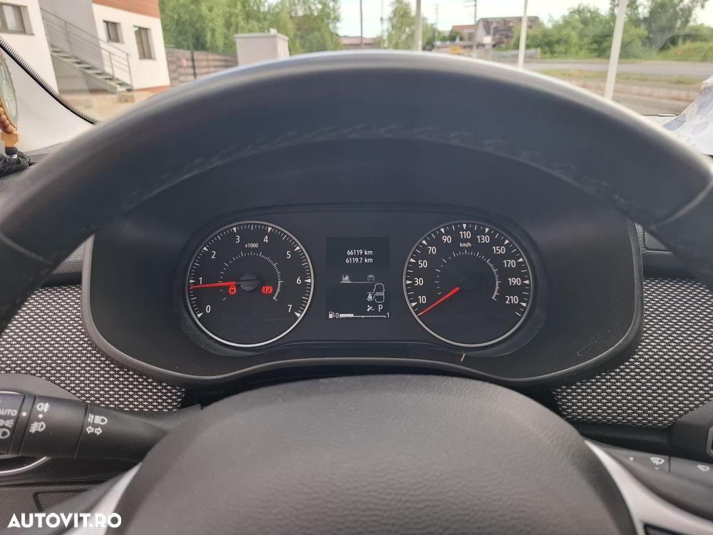 Dacia Logan TCe 90 CVT Prestige - 9