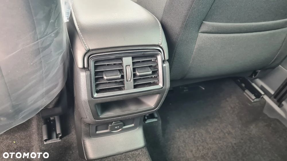 Skoda Karoq 1.5 TSI ACT Drive DSG - 14