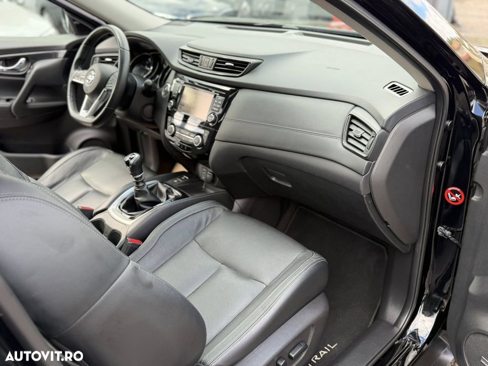 Nissan X-Trail 2.0 dCi ALL-MODE 4x4i Tekna - 30