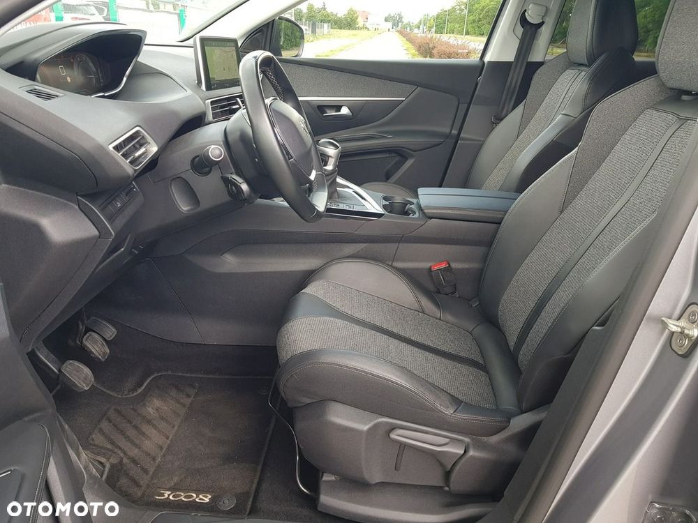Peugeot 3008 1.5 BlueHDi Allure S&S - 9