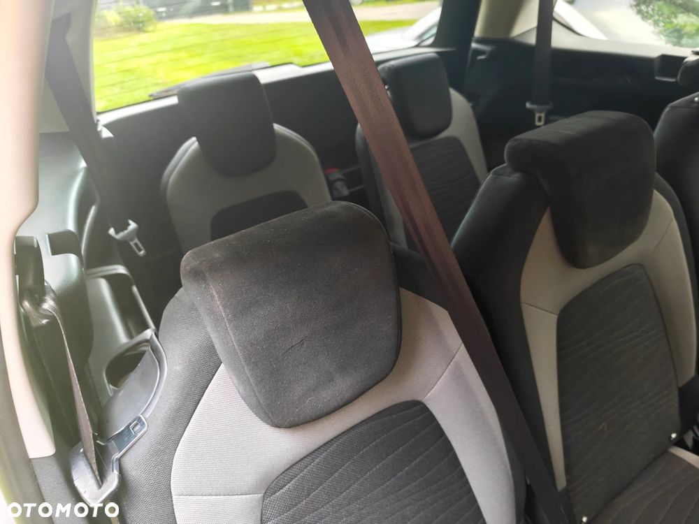 Citroën C4 Picasso - 8