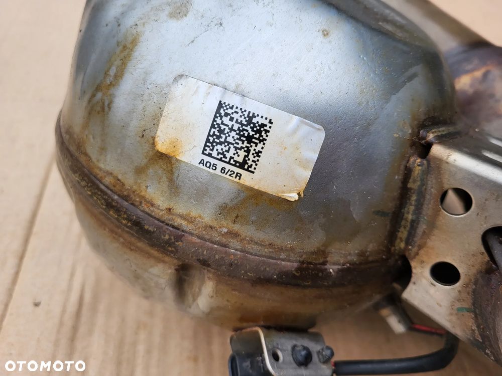 TLUMIK WYDECH AKTYWNY AUDI SQ5 8R - 6