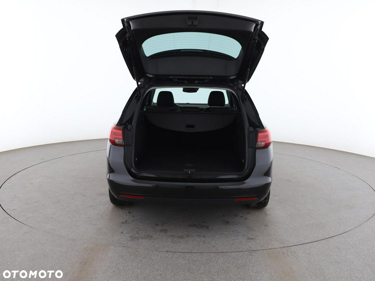 Opel Astra 1.6 D (CDTI) Start/Stop Innovation - 19