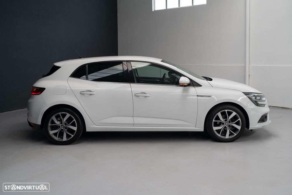 Renault Mégane 1.5 dCi Dynamique S SS - 9