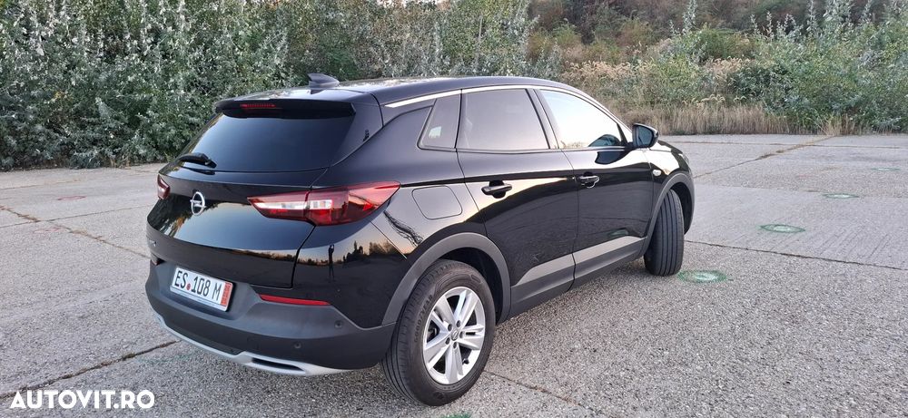 Opel Grandland X 1.5 START/STOP Elegance - 10