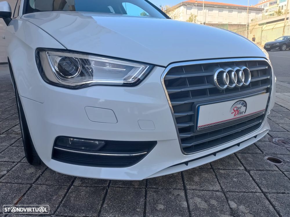 Audi A3 Sportback 1.6 TDI Sport - 4
