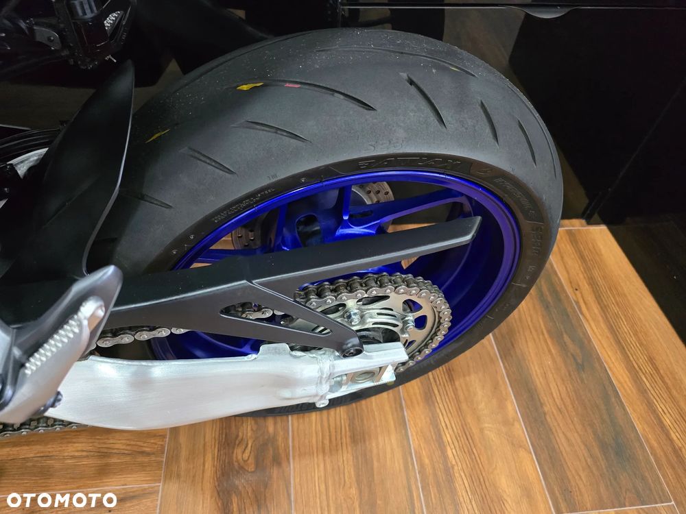 Yamaha MT - 11