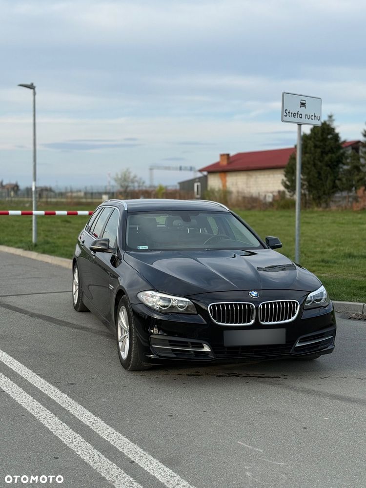 BMW Seria 5 520d xDrive - 21