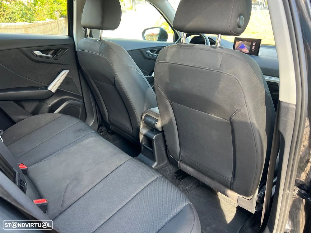 Audi Q2 30 TDI - 11