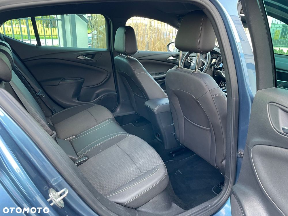 Opel Astra 1.4 T Elite - 13