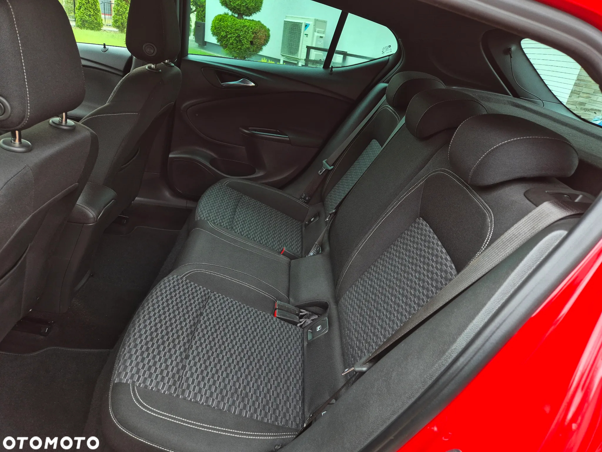 Opel Astra 1.6 D (CDTI) Start/Stop Sports Tourer Dynamic - 27