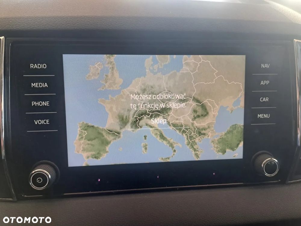 Skoda Karoq 1.5 TSI ACT 4x2 Ambition DSG - 16