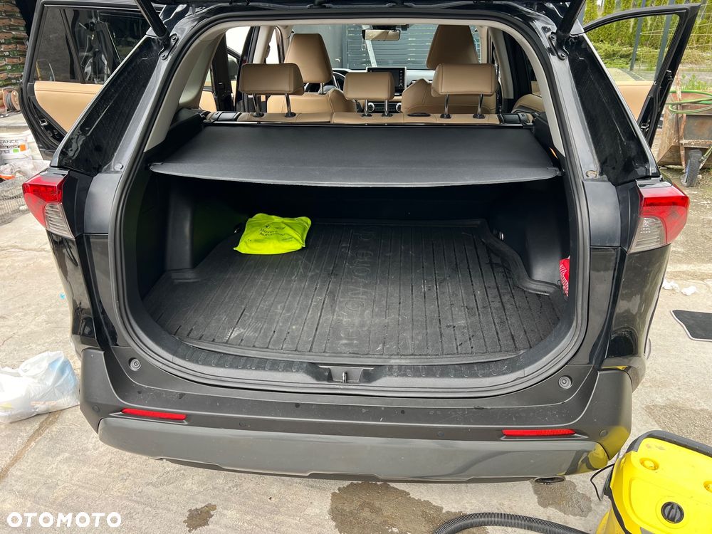 Toyota RAV4 - 28