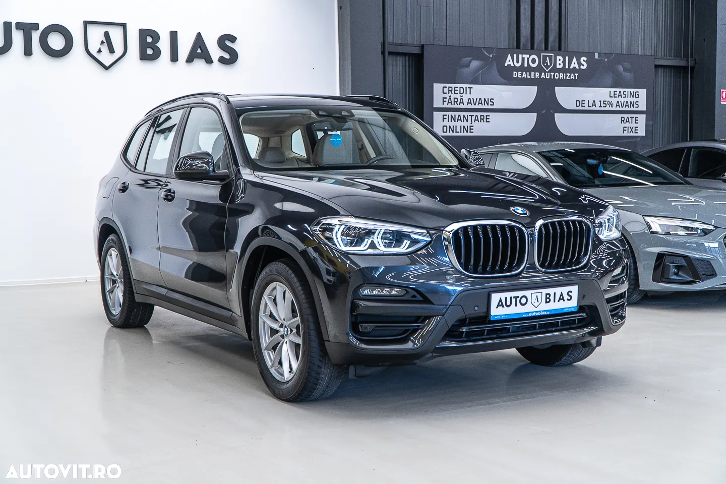 BMW X3 xDrive20i AT Luxury Line - 3
