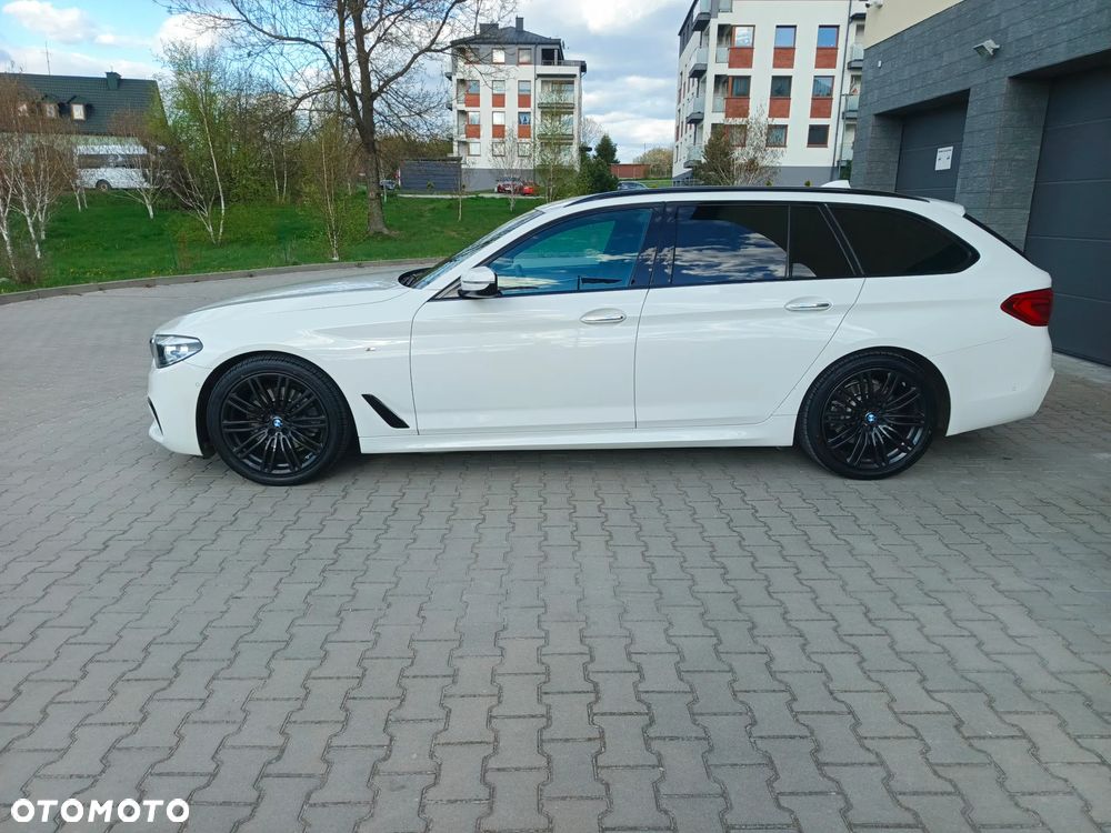 BMW Seria 5 520d M Sport sport - 17