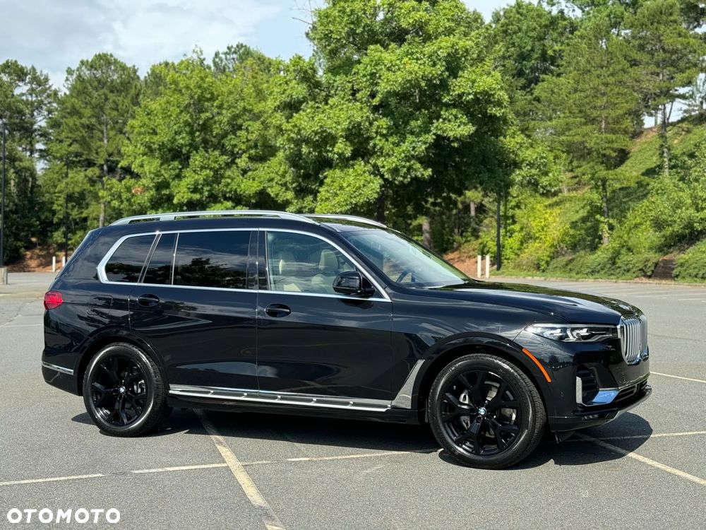 BMW X7 xDrive40i - 14