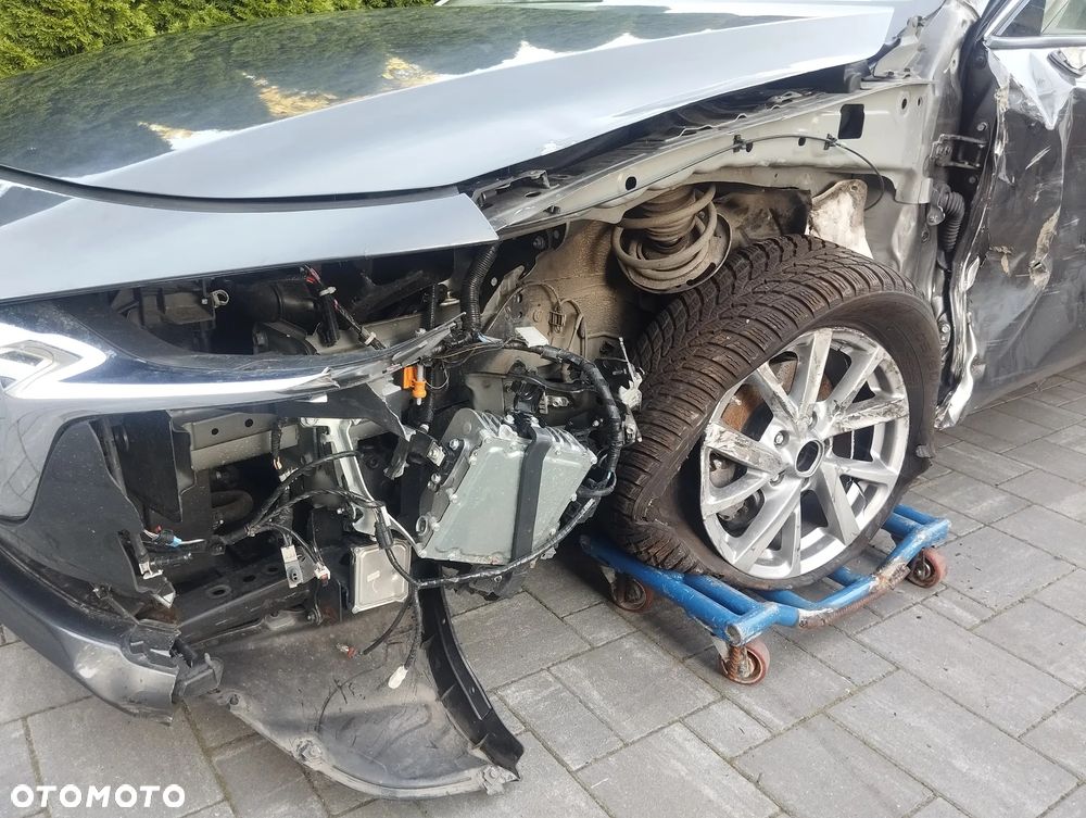 Mazda 3 - 8