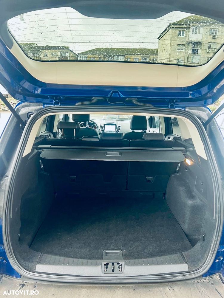 Ford Kuga 1.5 EcoBoost 4WD Titanium - 12