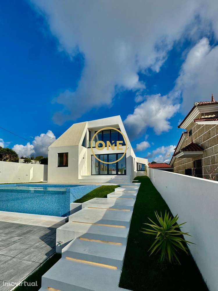 Moradia NOVA T3+1 | 330 m2 | Piscina | PRAIA | Francelos - Grande imagem: 3/52