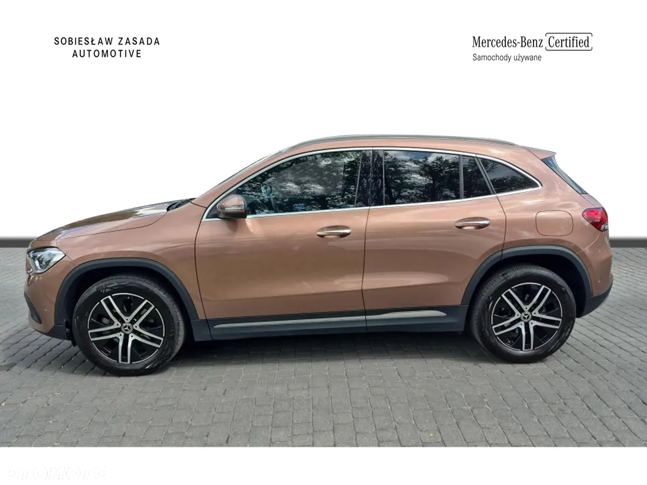 Mercedes-Benz GLA 200 4-Matic Progressive - 2