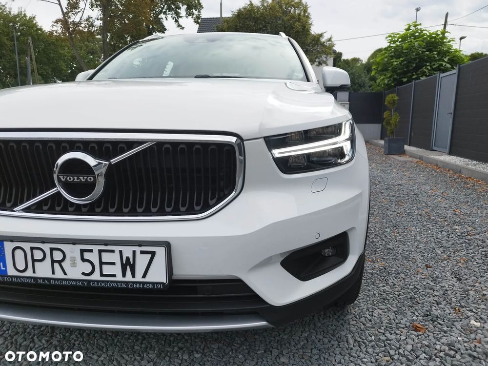 Volvo XC 40 T3 Momentum - 11