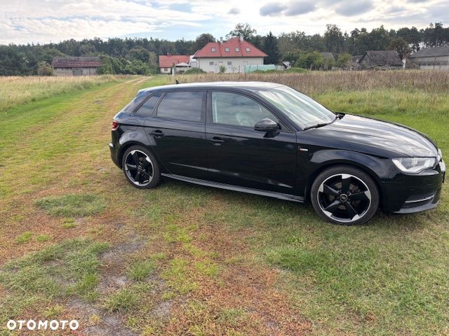 Audi A3 Sportback - 4