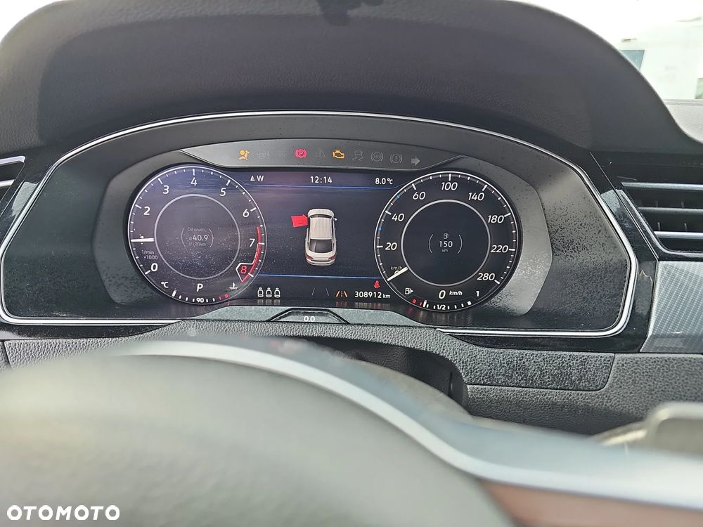Volkswagen Arteon 2.0 TSI R-Line DSG - 25