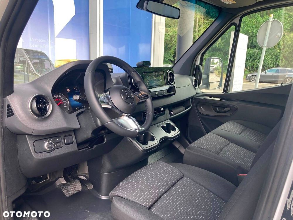 Mercedes-Benz Sprinter 317 CDI OM654 - 17
