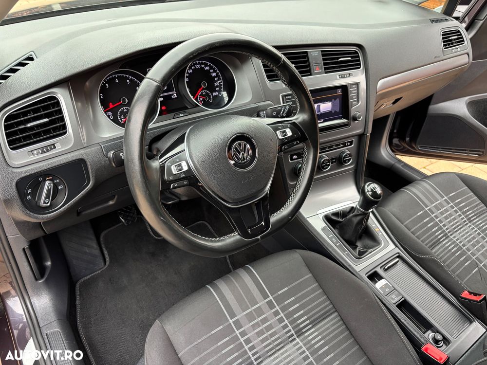 Volkswagen Golf 1.2 TSI BlueMotion Technology Cup - 14