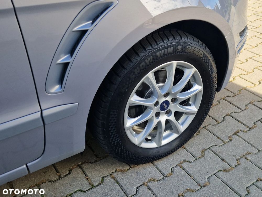 Ford S-Max 2.0 TDCi Titanium - 27