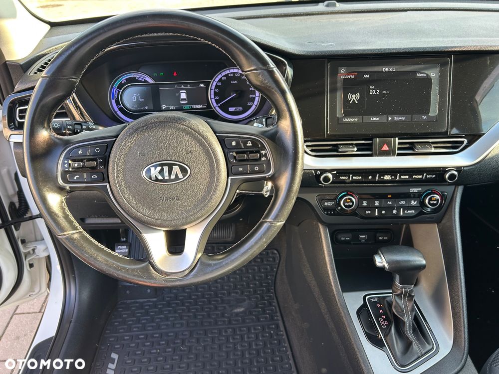 Kia Niro 1.6 GDI HEV 2WD OPF Vision - 18