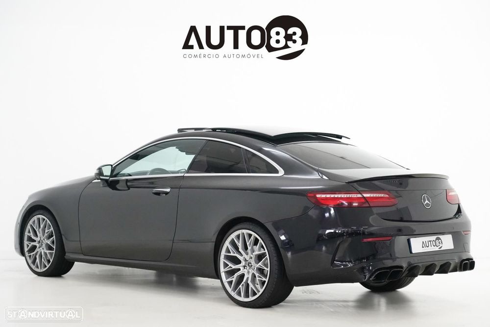 Mercedes-Benz E 220 d AMG Line - 2