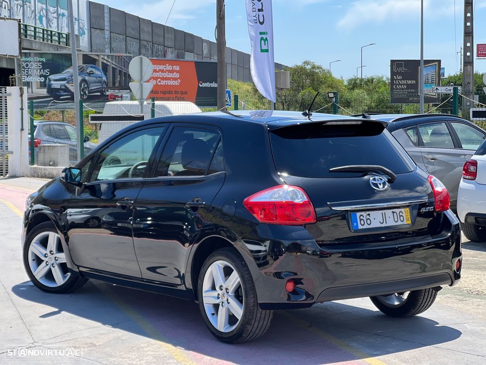 Toyota Auris 1.4 D-4D DPF - 2