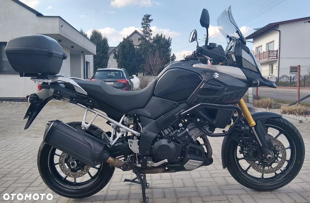 Suzuki V-STROM - 5