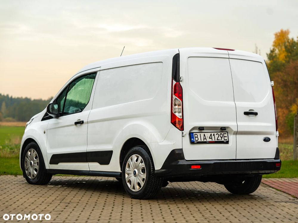 Ford Connect Transit - 17