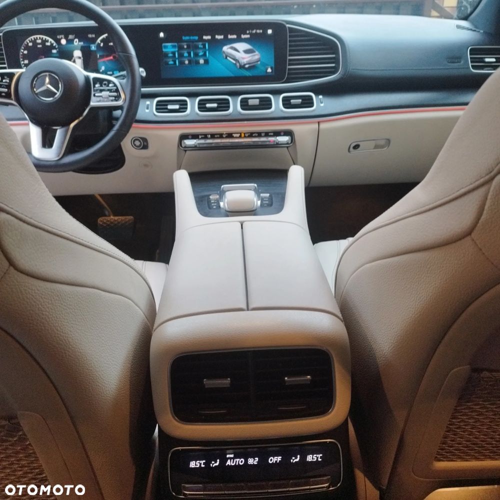 Mercedes-Benz GLE - 12