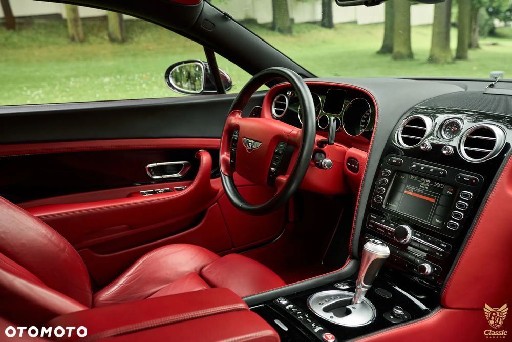 Bentley Continental GT - 25