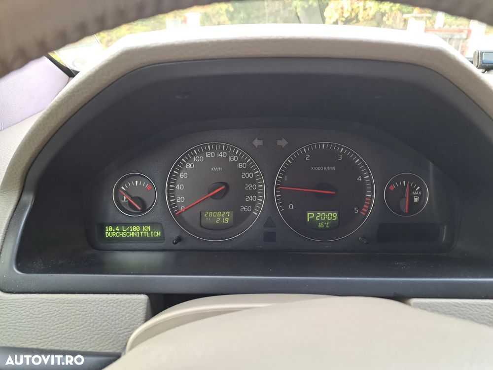 Volvo XC 90 2.4 D Aut. 7 locuri - 6