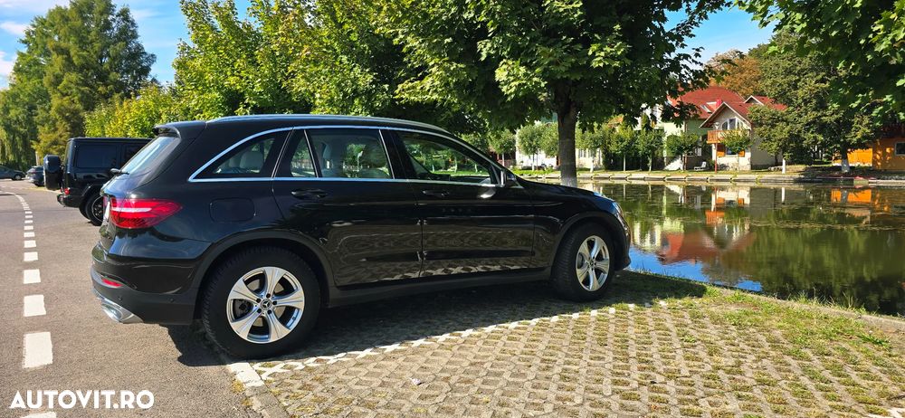 Mercedes-Benz GLC 220 d 4MATIC - 21