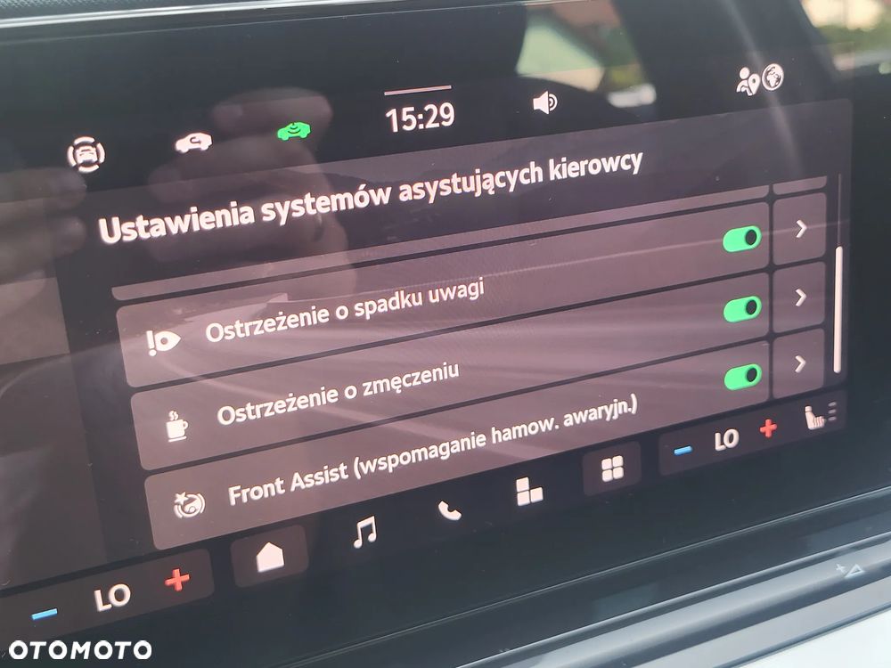 Skoda Octavia 2.0 TDI Selection DSG - 19