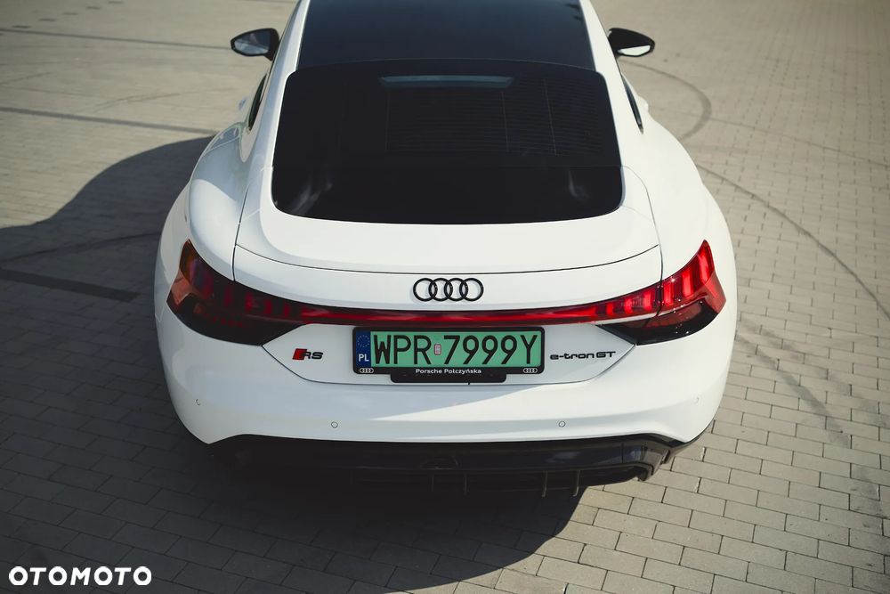 Audi RS e-tron GT - 10