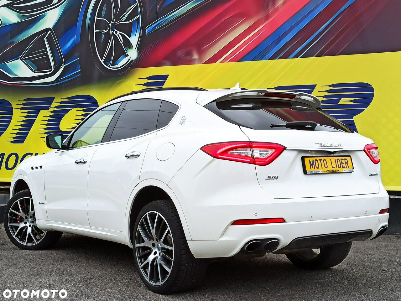 Maserati Levante S Q4 - 4
