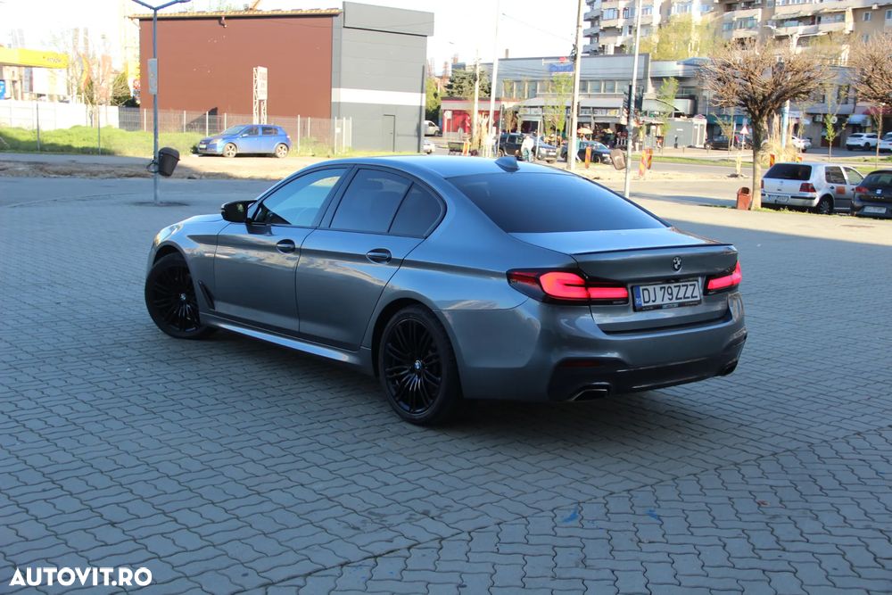 BMW Seria 5 530d xDrive AT - 5