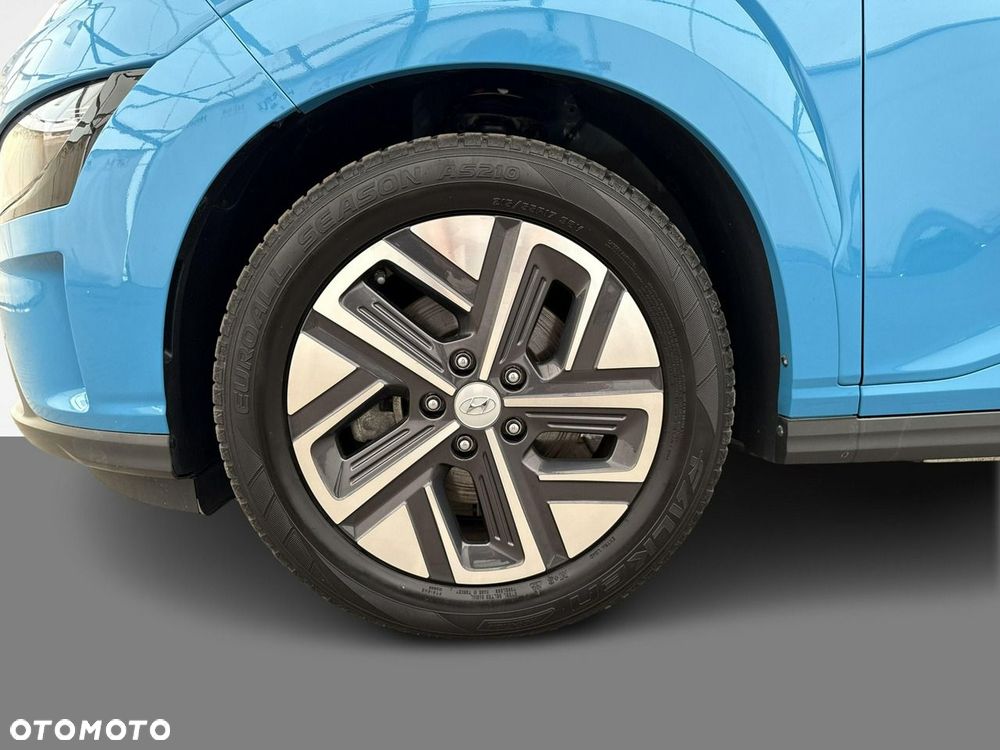 Hyundai Kona 64kWh Modern - 21